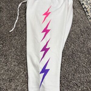 Women’s small aviator nation sweats, super cute and great condition!